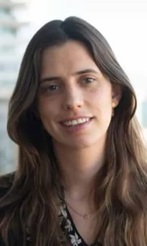 Elvira Tagle Schmidt